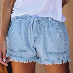 Drawstring Waist Jean Shorts Light Wash